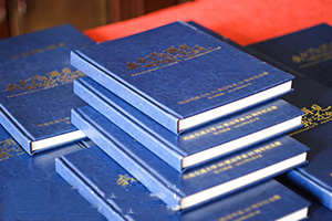 同學(xué)聚會(huì)紀(jì)念冊(cè)制作 聚會(huì)紀(jì)念冊(cè)定制一對(duì)一設(shè)計(jì) 面對(duì)面溝通！