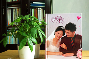 同學畢業(yè)相冊設(shè)計經(jīng)歷 紀念校園每一個成長故事！